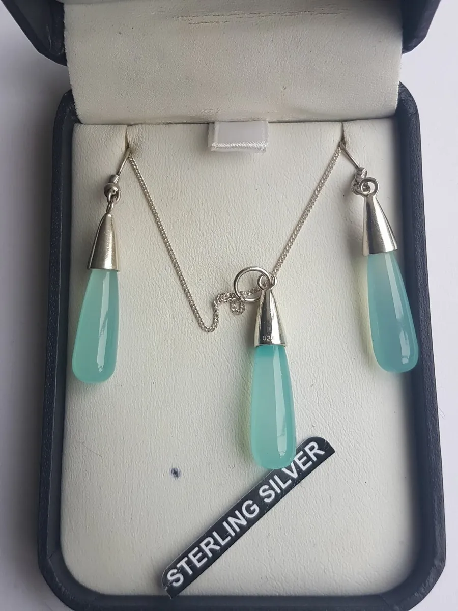 Aqua Blue Drops Necklace and matching Earrings - Image 1