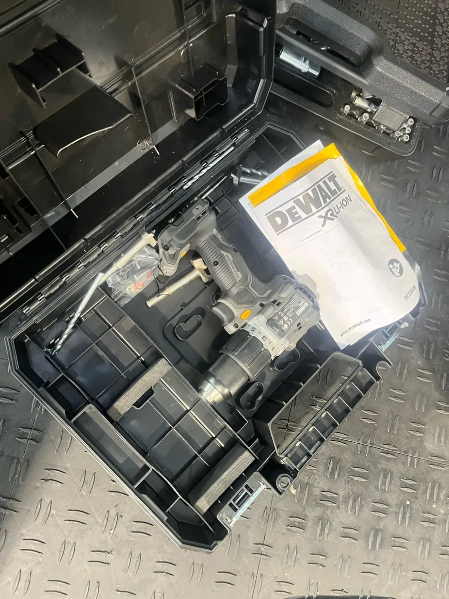 DeWalt XR McLaren special edition - Image 3