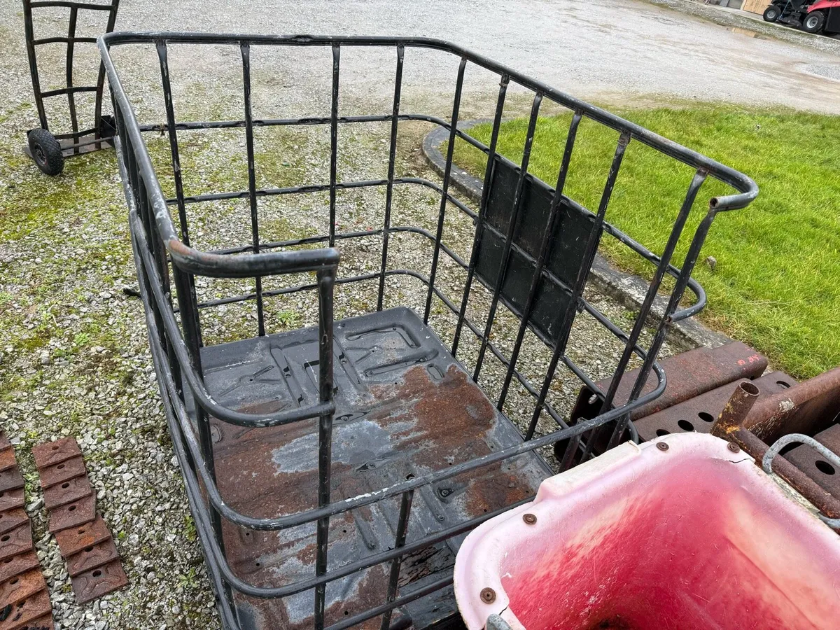 Cage Stillage & Cement Tub - Image 3