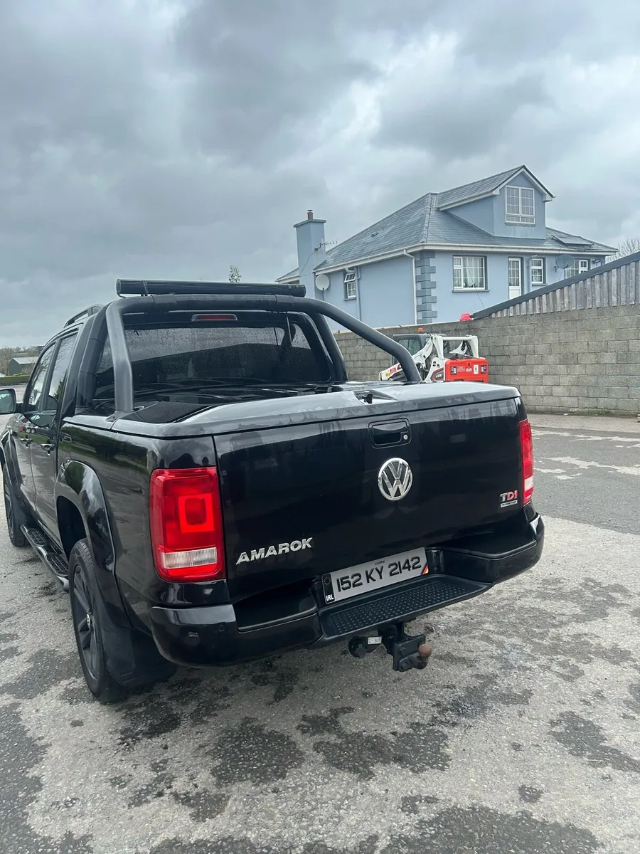 Volkswagen Amarok Atacama edition NO VAT - Image 3