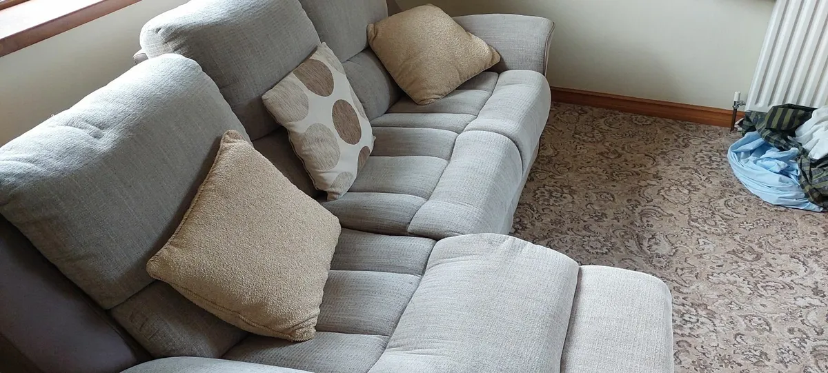 Sofa - Image 3