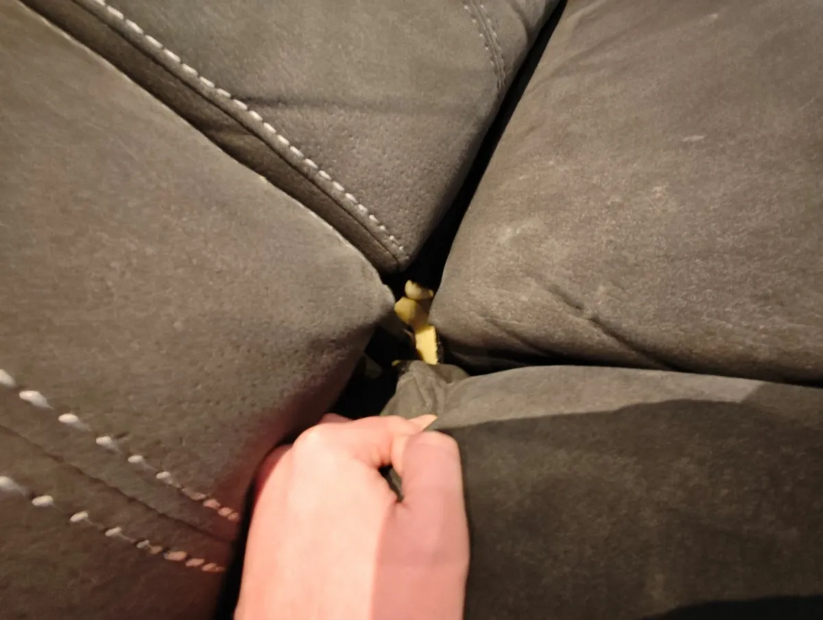 3+2 Reclining Sofa - Image 2