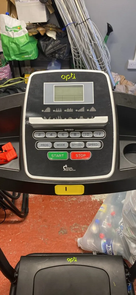 Treadmill - Image 2