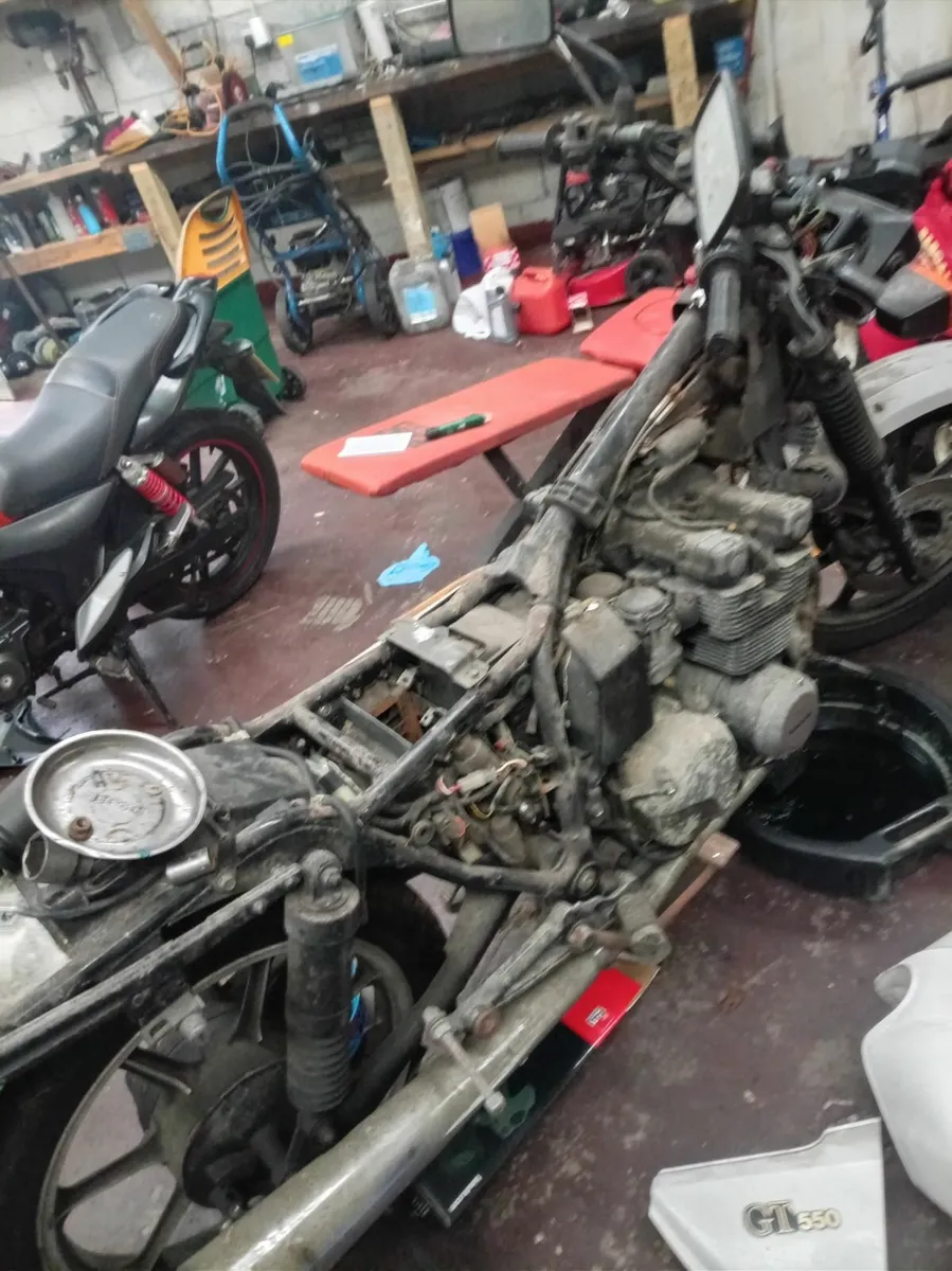 Motor bike - Image 1