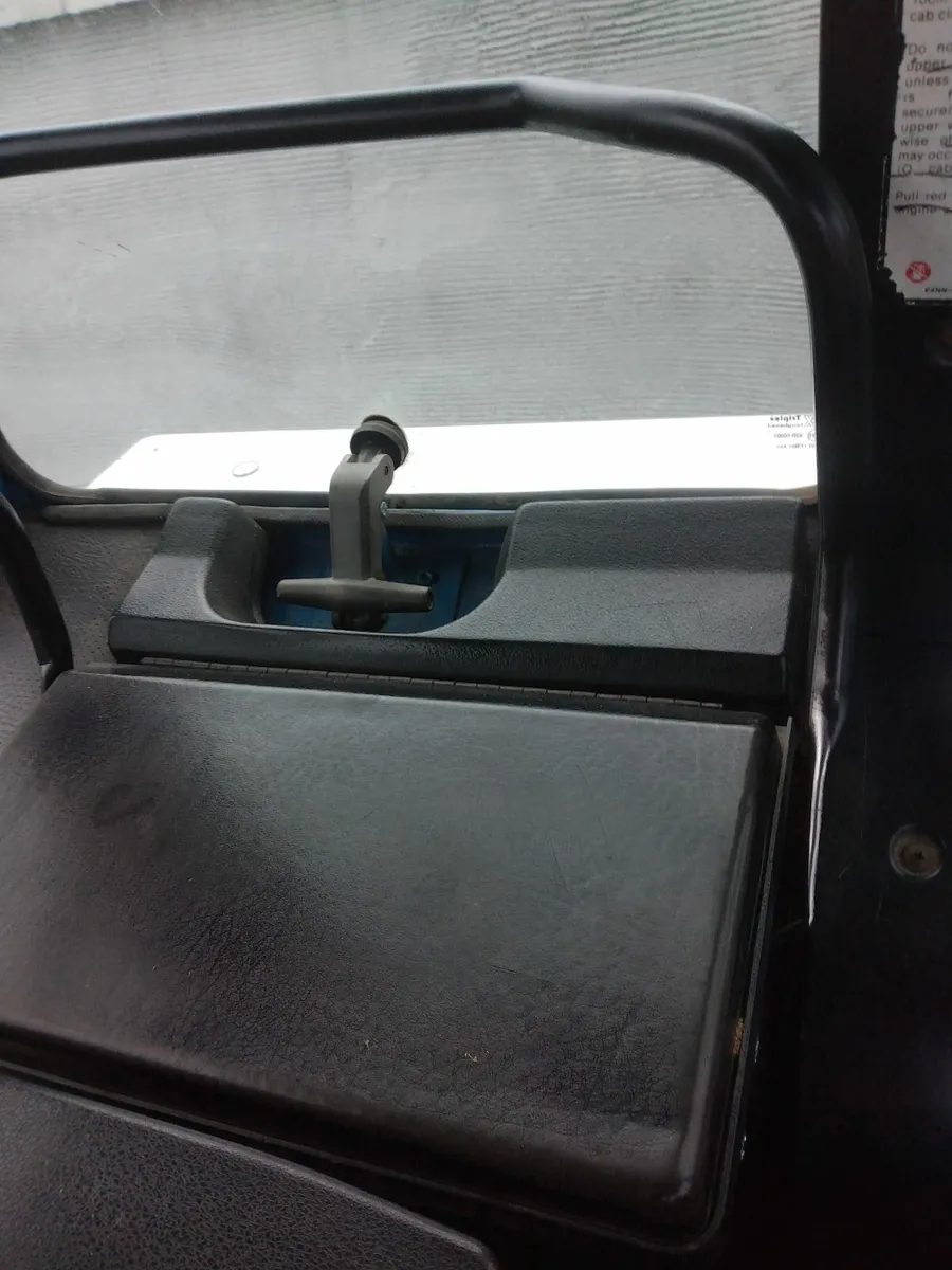 Ford Other 1989 - Image 2