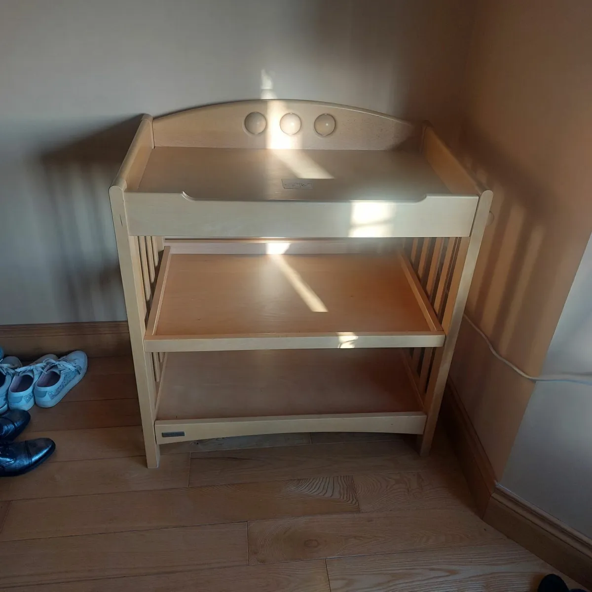 Baby changing table - Image 3