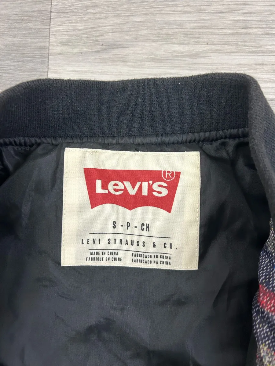 Vintage Levis Quilted Bomber Jacket Mens S/M - Image 3