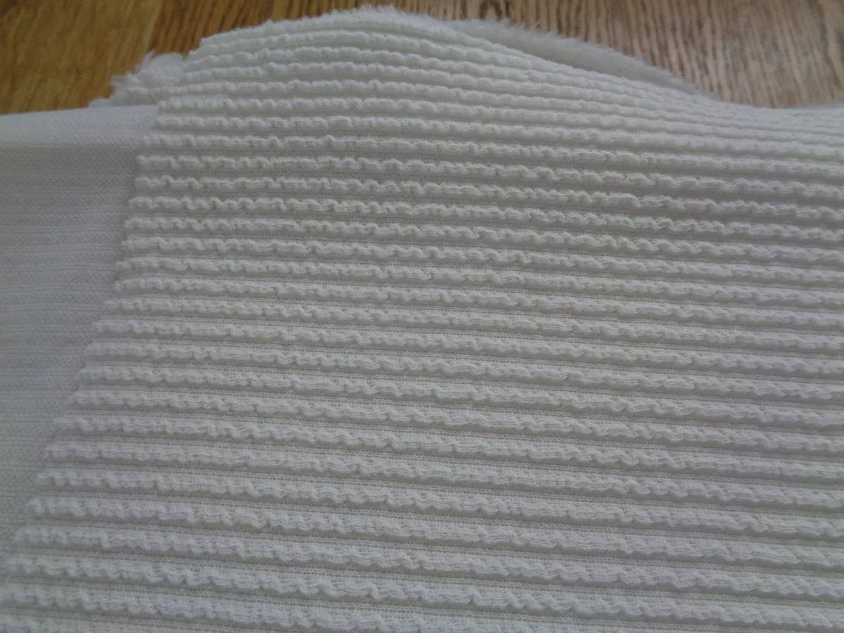 Crimplene Fabric for sale - Image 2