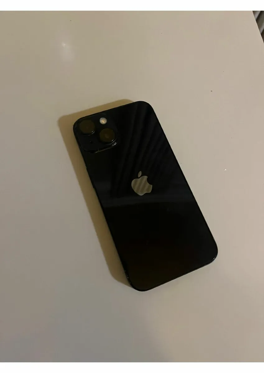 iPhone 14 - Image 1
