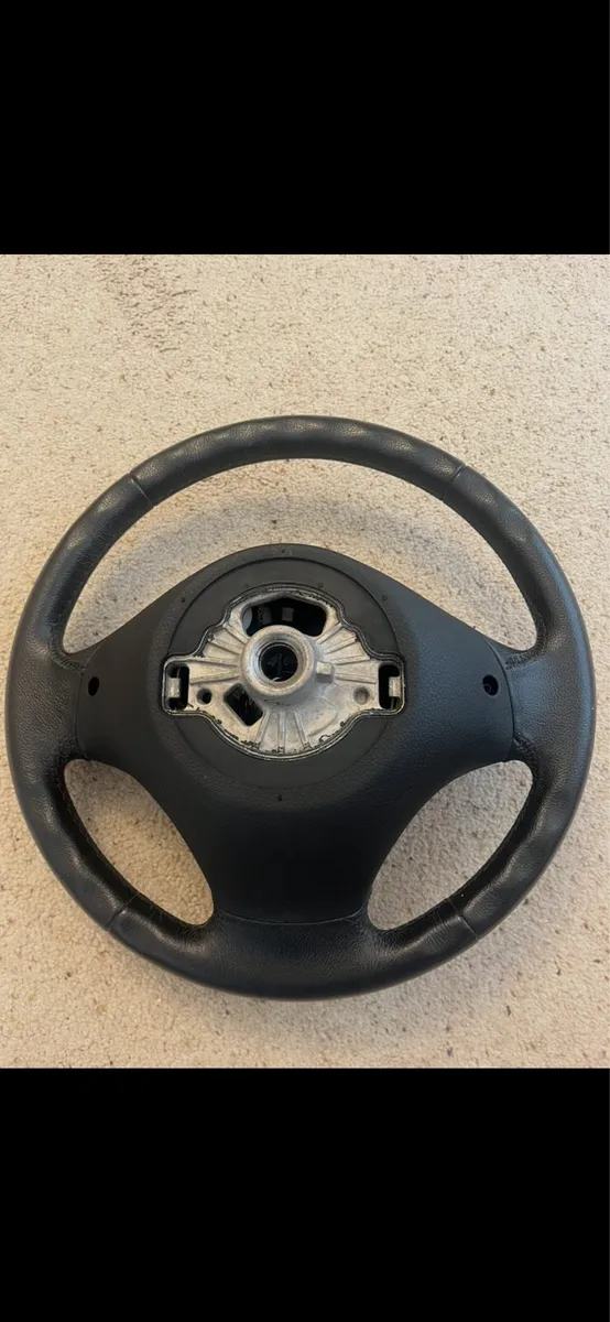 BMW F30 Steering Wheel - Image 4