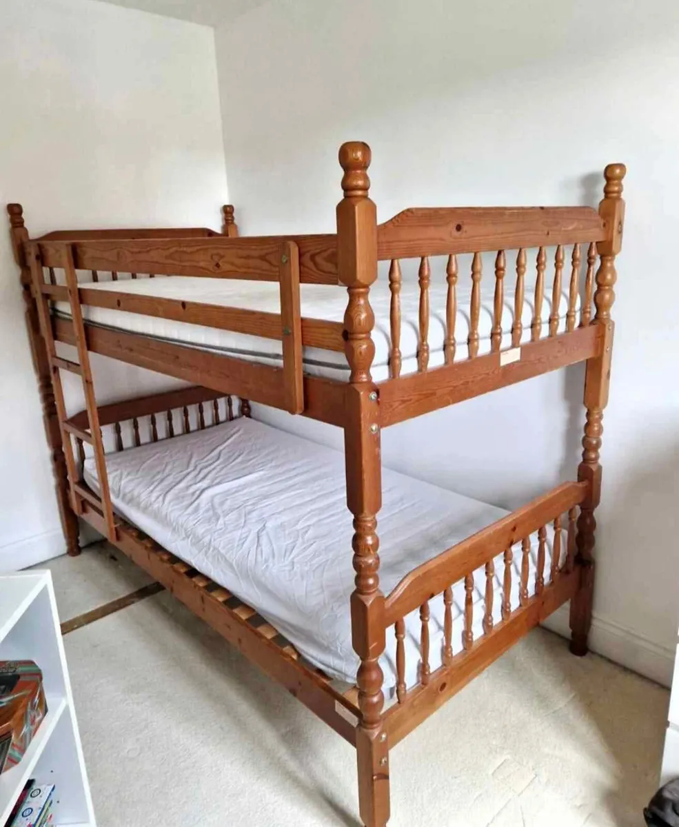 Bunk bed