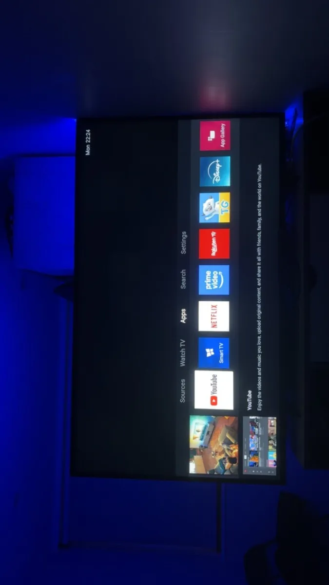 59” Philips TV 4k smart - Image 2
