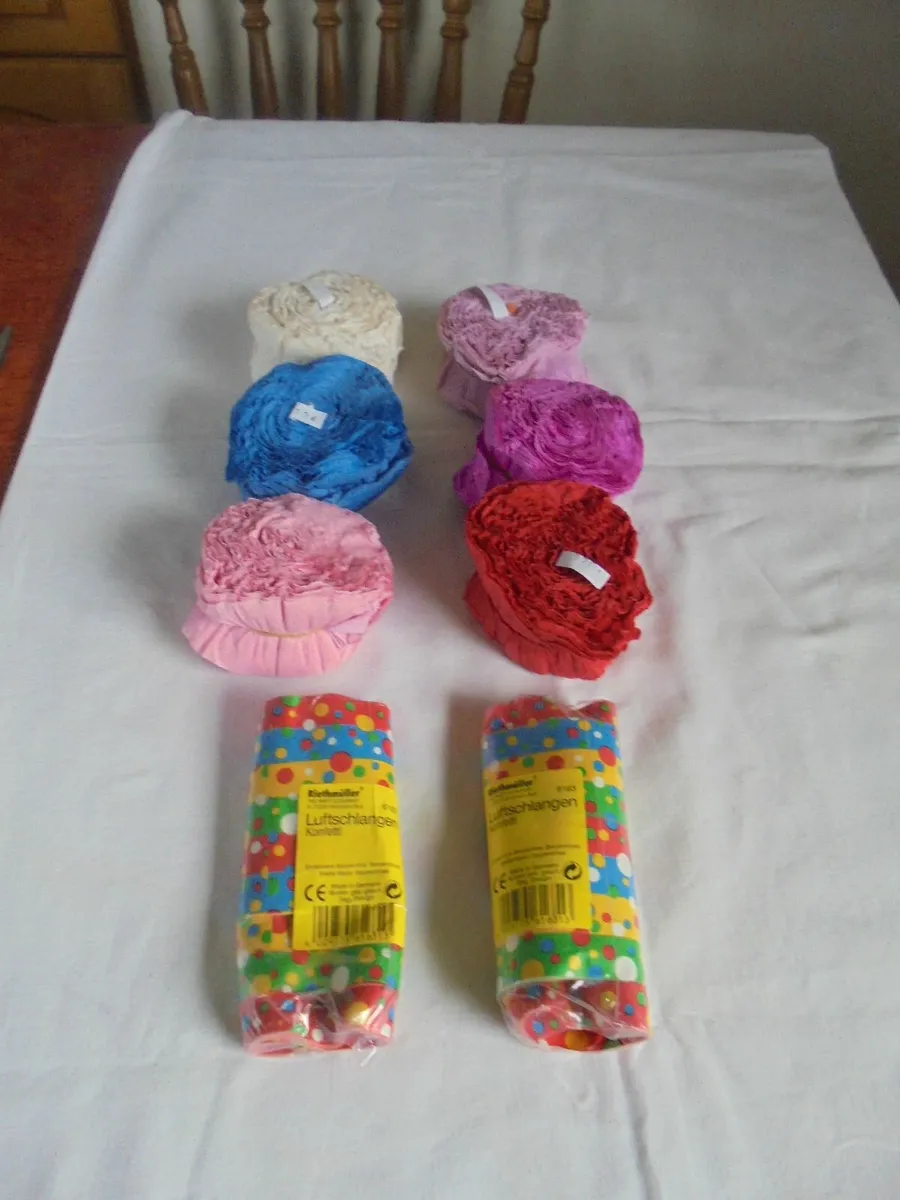 Party Streamers x 8 for Sale