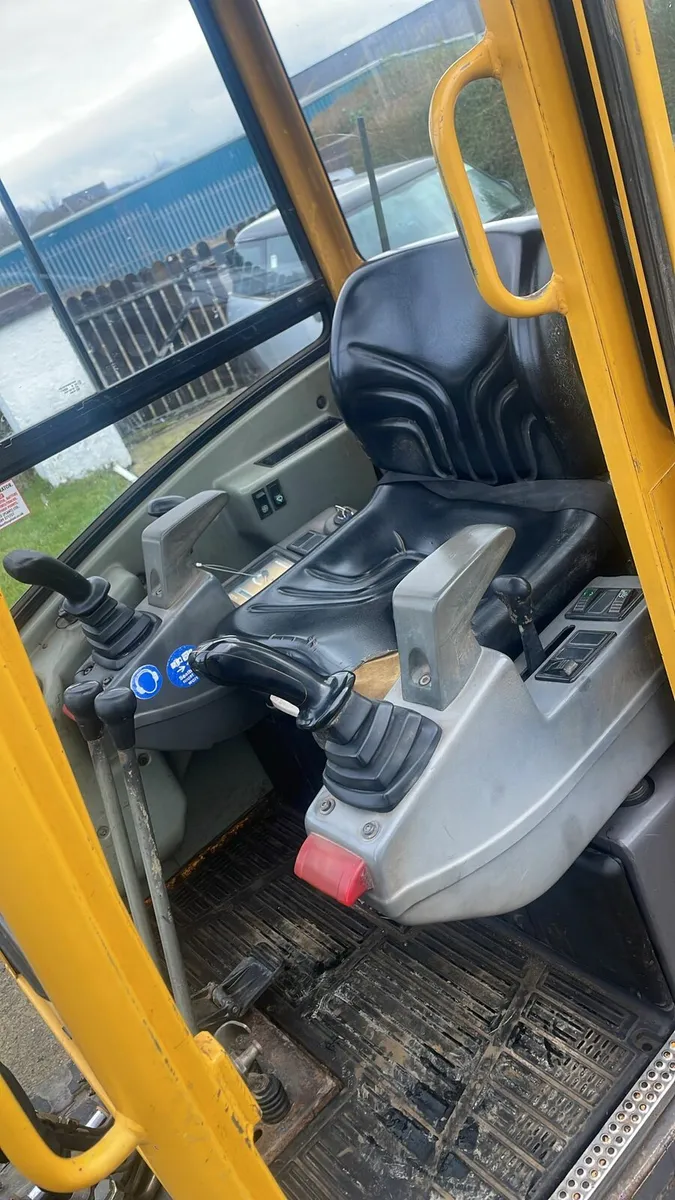 Volvo EC 20B - Image 4