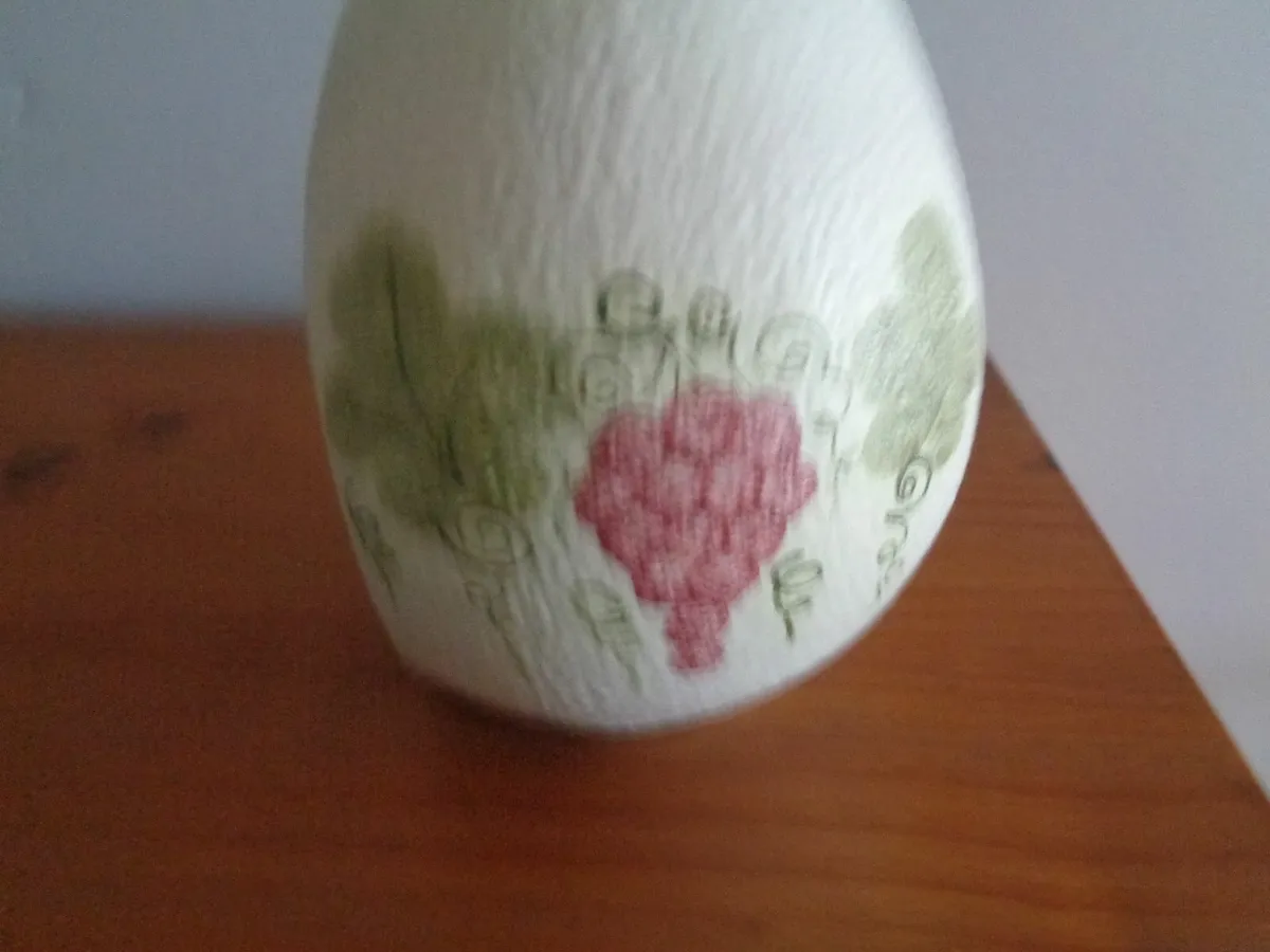 Hand Painted Pottery T Light Holder for Sale - Image 3