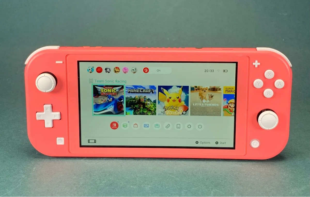 Nintendo Switch Lite - Image 1