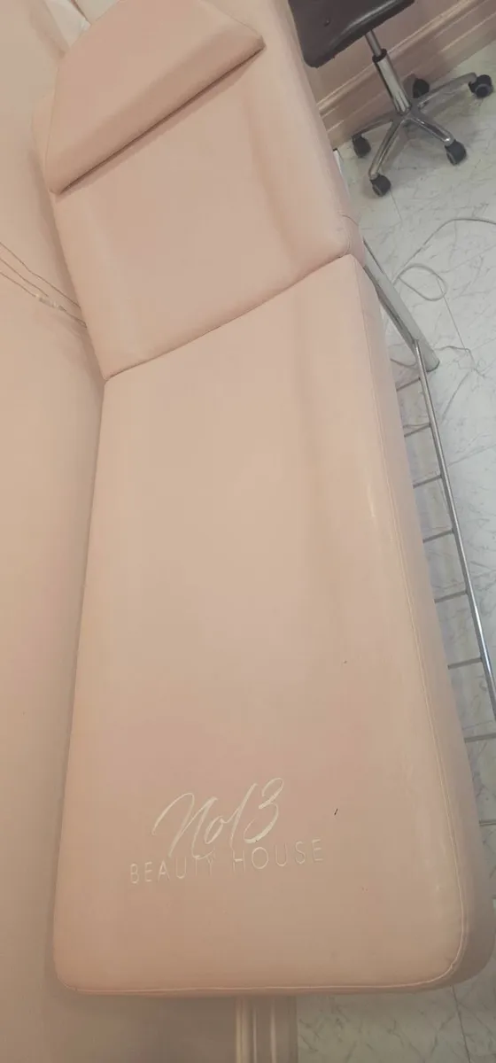 Beauty Bed - Image 2