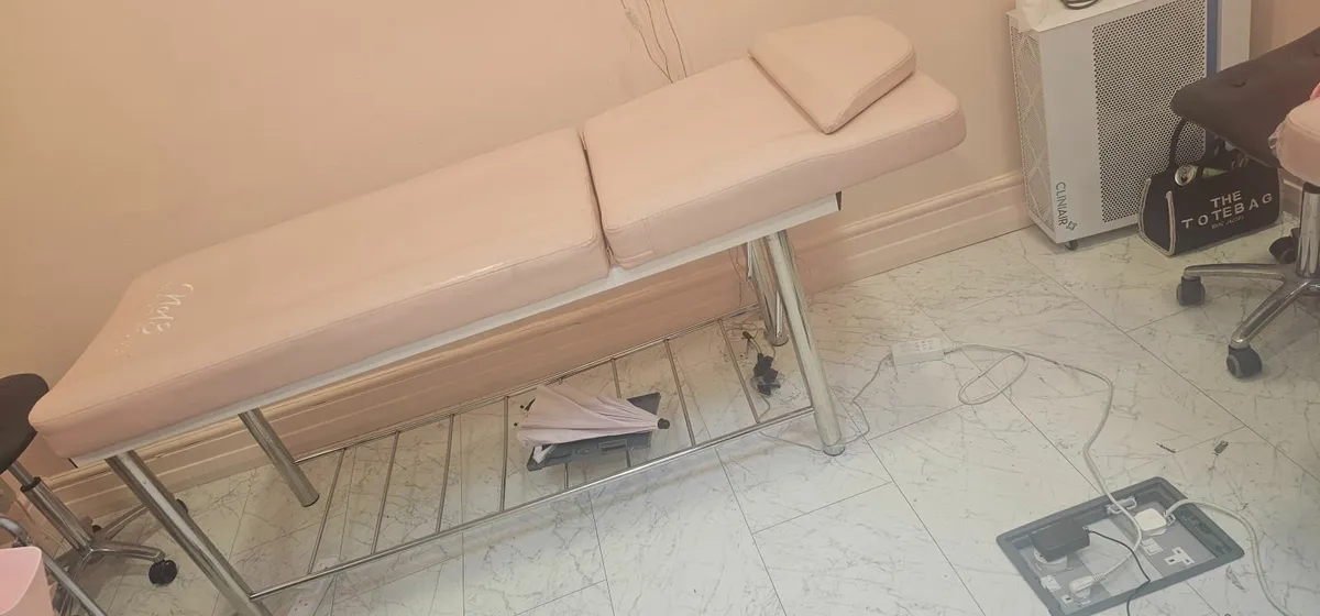 Beauty Bed - Image 1