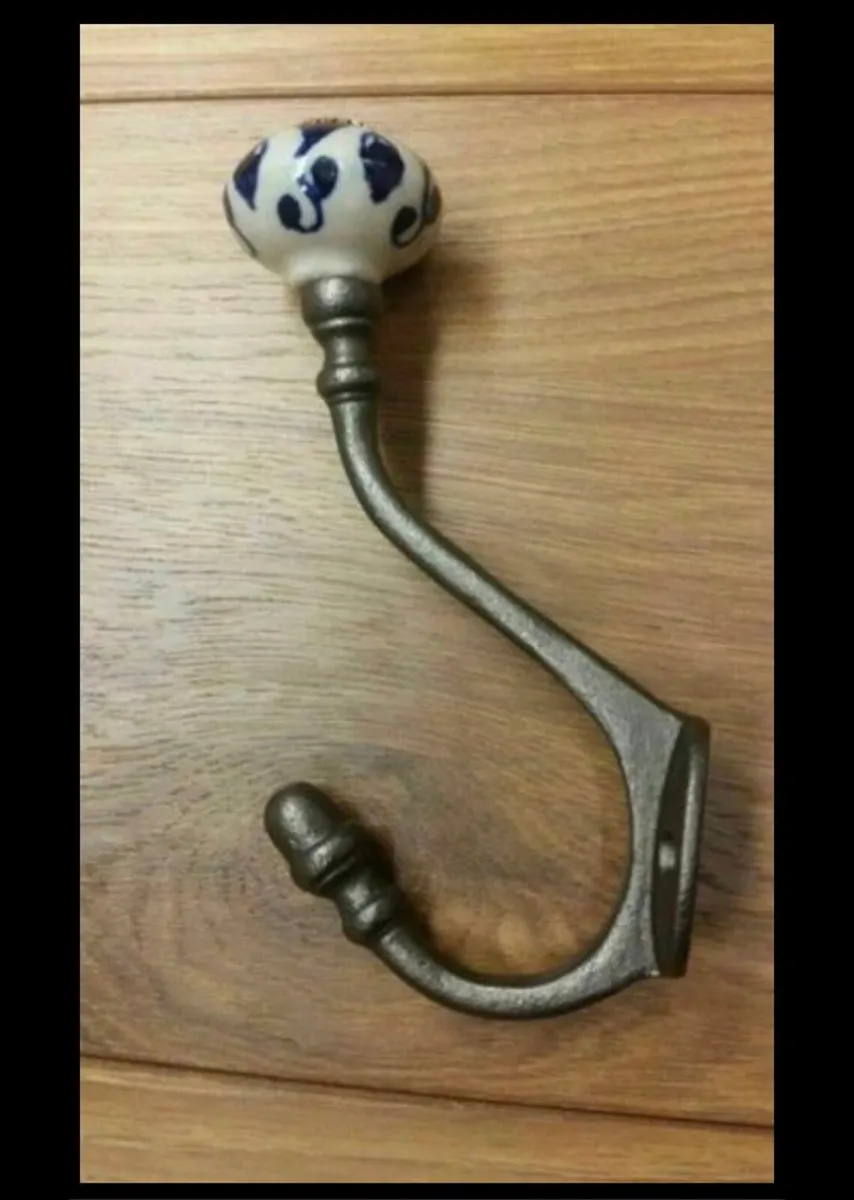 6 x Large Cast Iron Coat Hooks Pumpkin Top NEW - Image 2