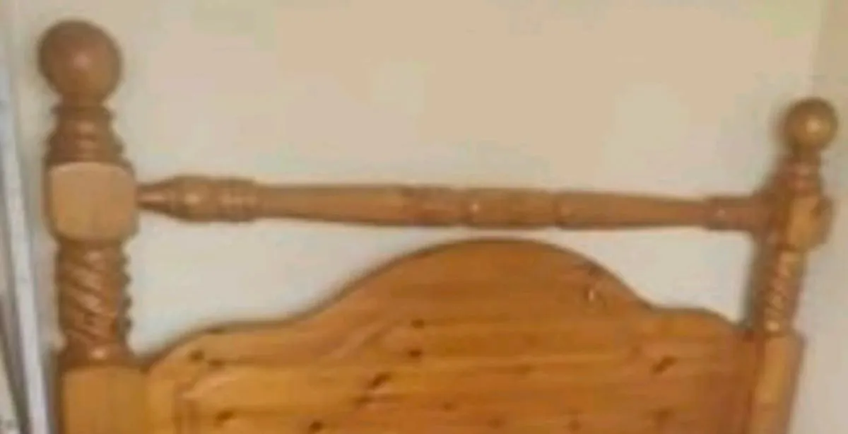 Oak bedroom furniture set - Image 3