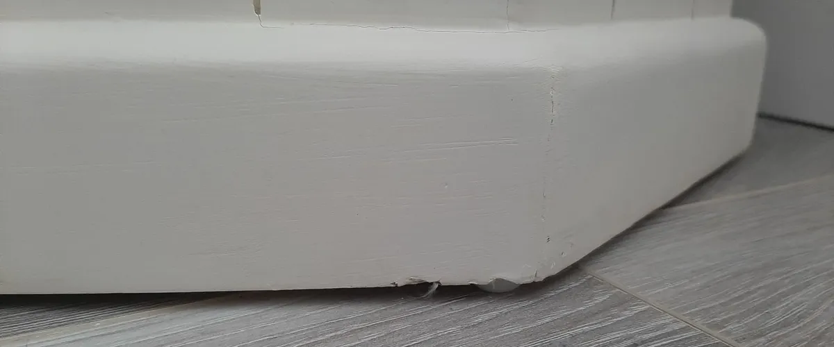 Corner TV Unit-Open to offers - Image 2