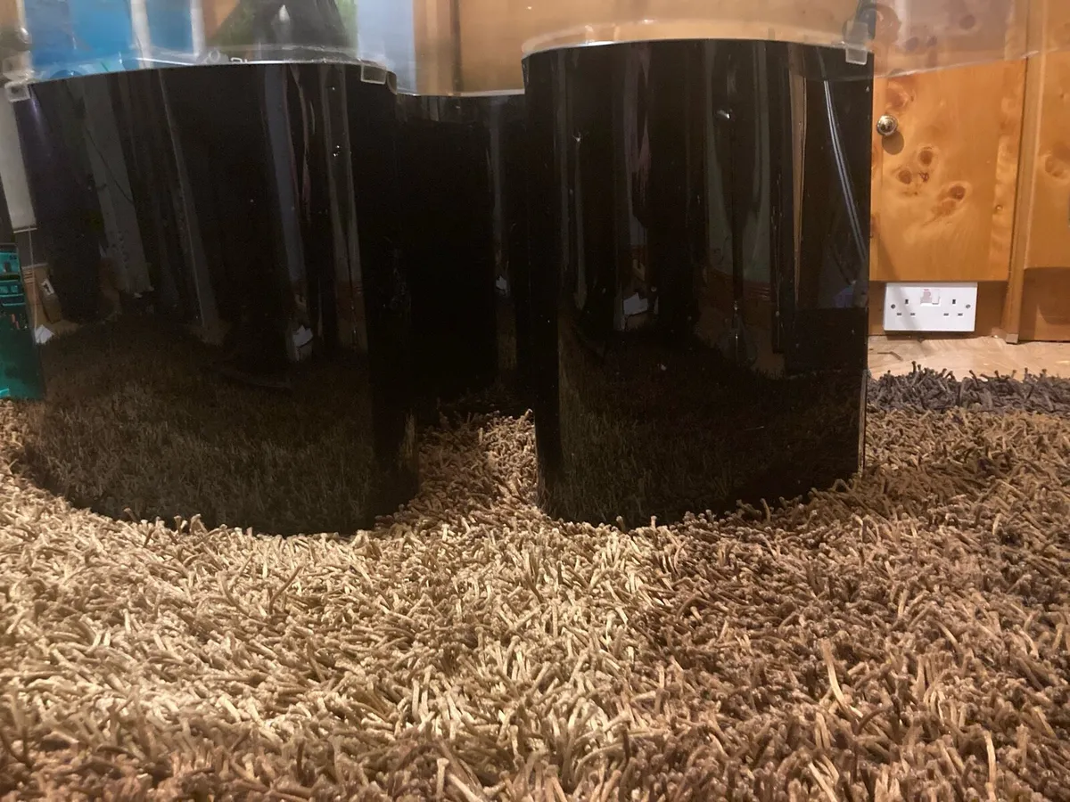 Glass coffee table - Image 2