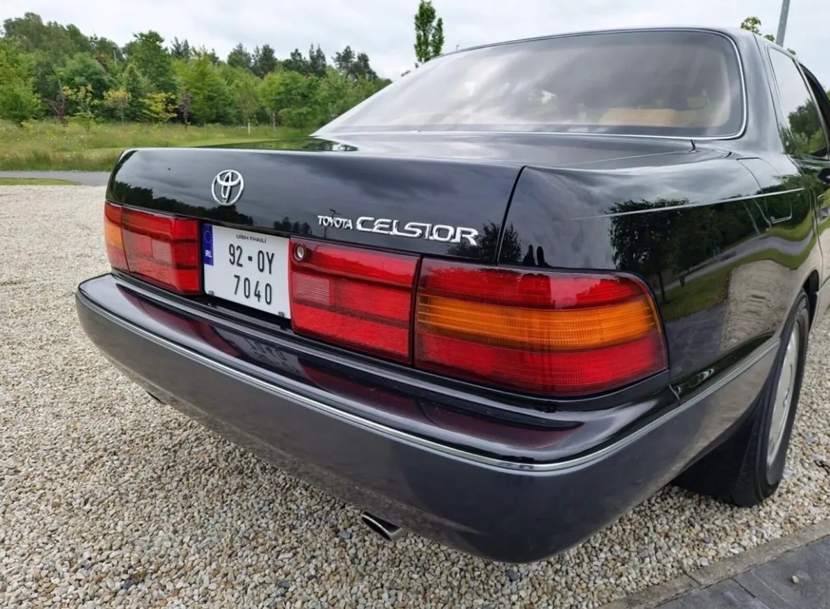 Toyota Celsior - Image 4