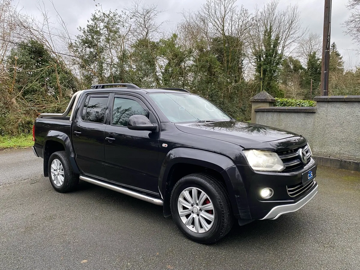 2011 Volkswagen Amarok - Image 2