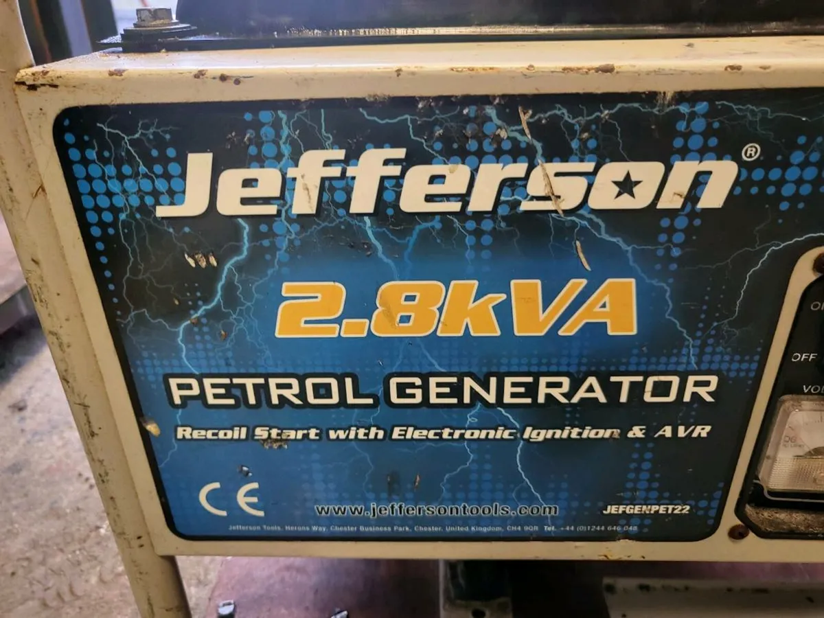 JEFFERSON 2.8 KVA GENERATOR€250 - Image 2