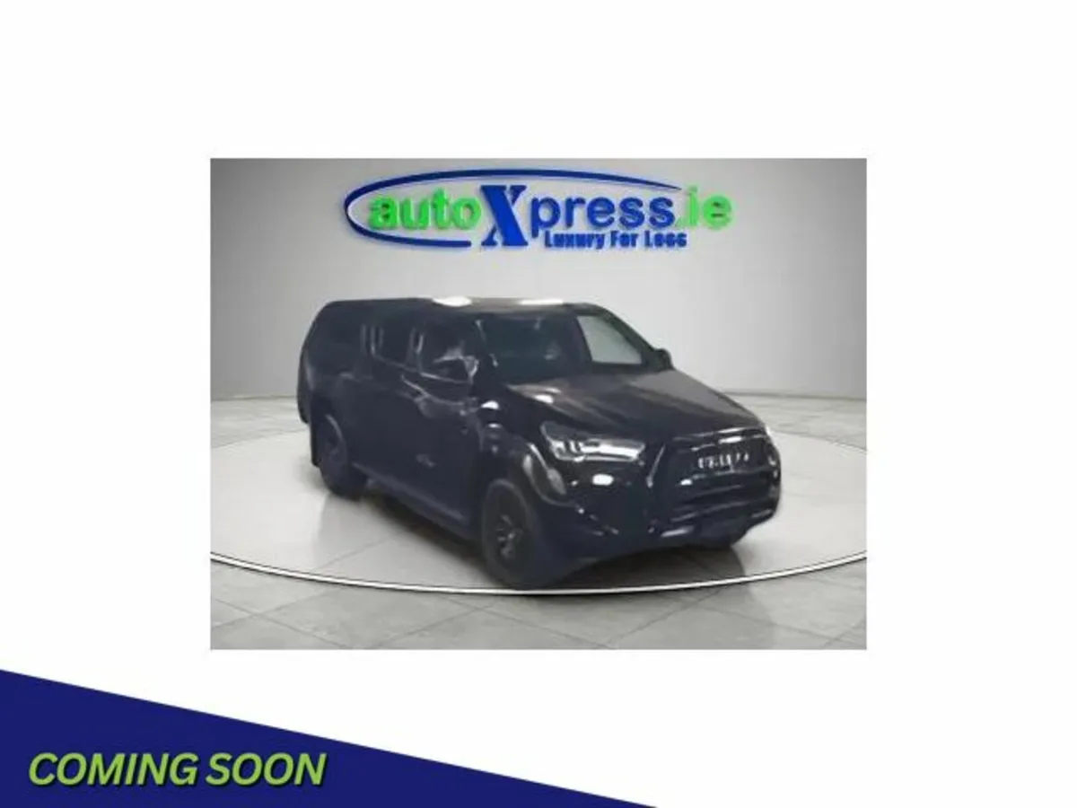 Toyota Hilux 2.4D 4WD Z GR SPORT Automatic.