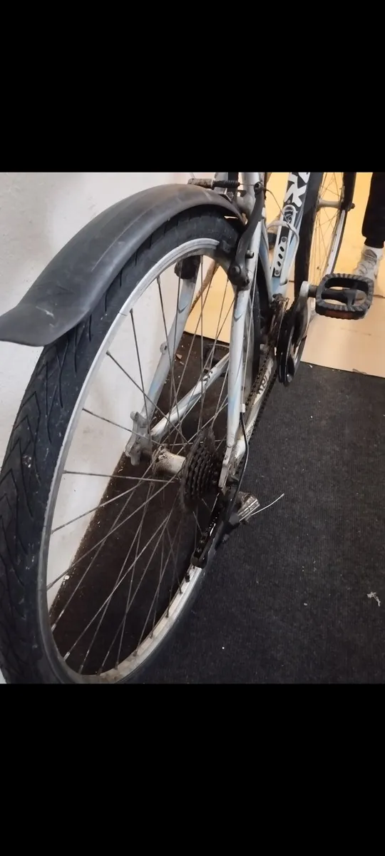 Men's 28inch hybrid - Image 3