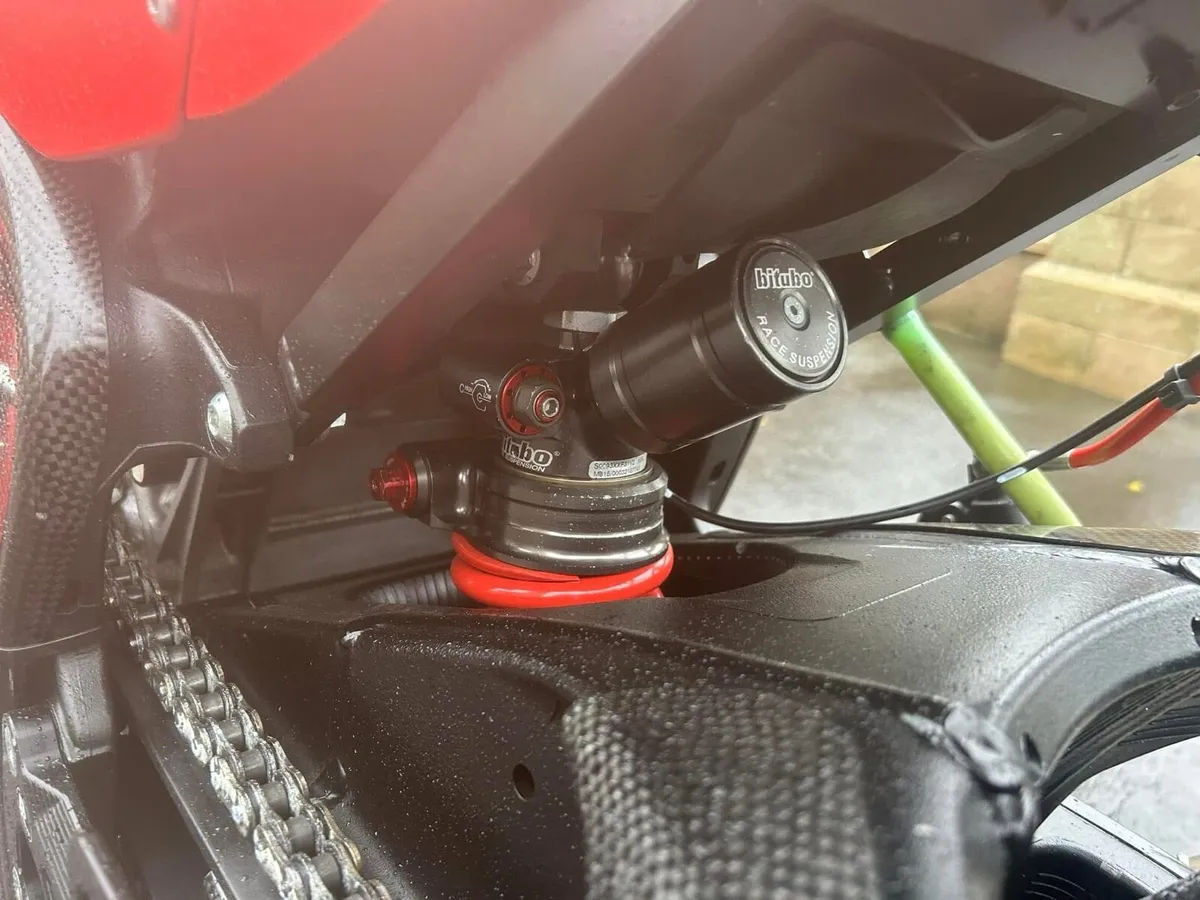 Suzuki gsxr 1000 race/ track bike - Image 4