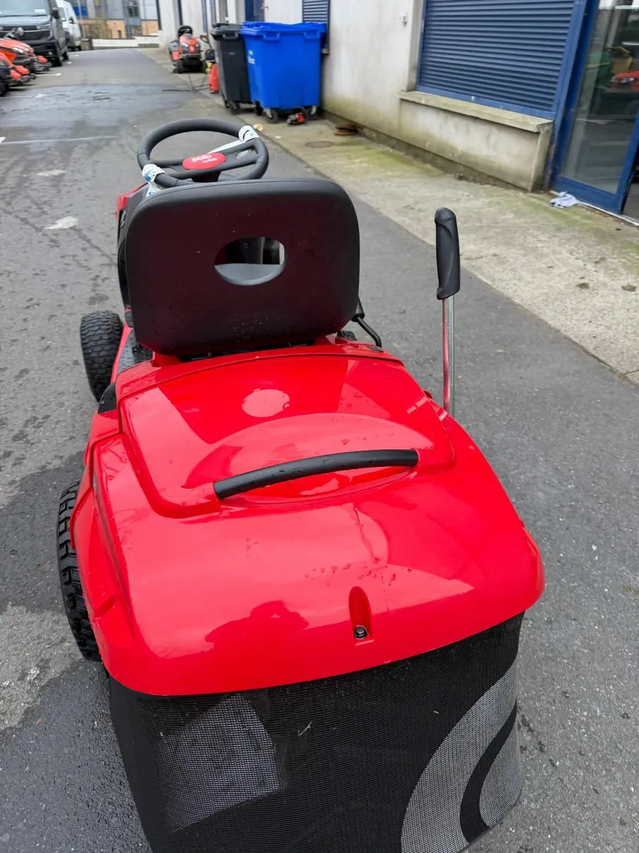 Solo T15 Ride-on lawnmower - Image 2