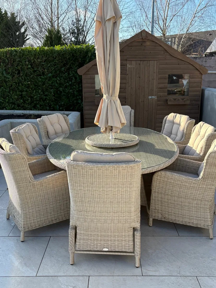 Garden Furniture  Beautiful Bamblecrest Dining Set - Image 4
