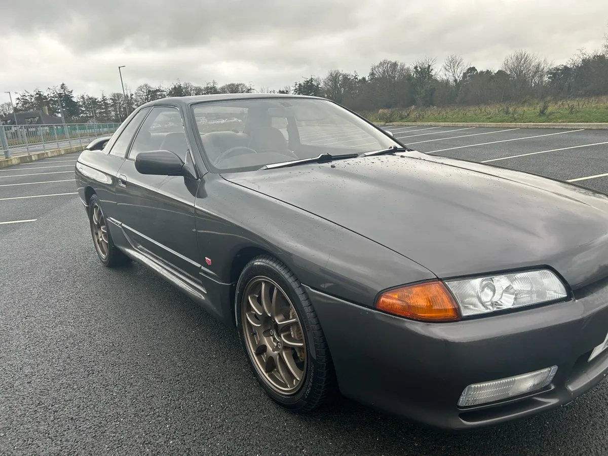 Nissan skyline - Image 4