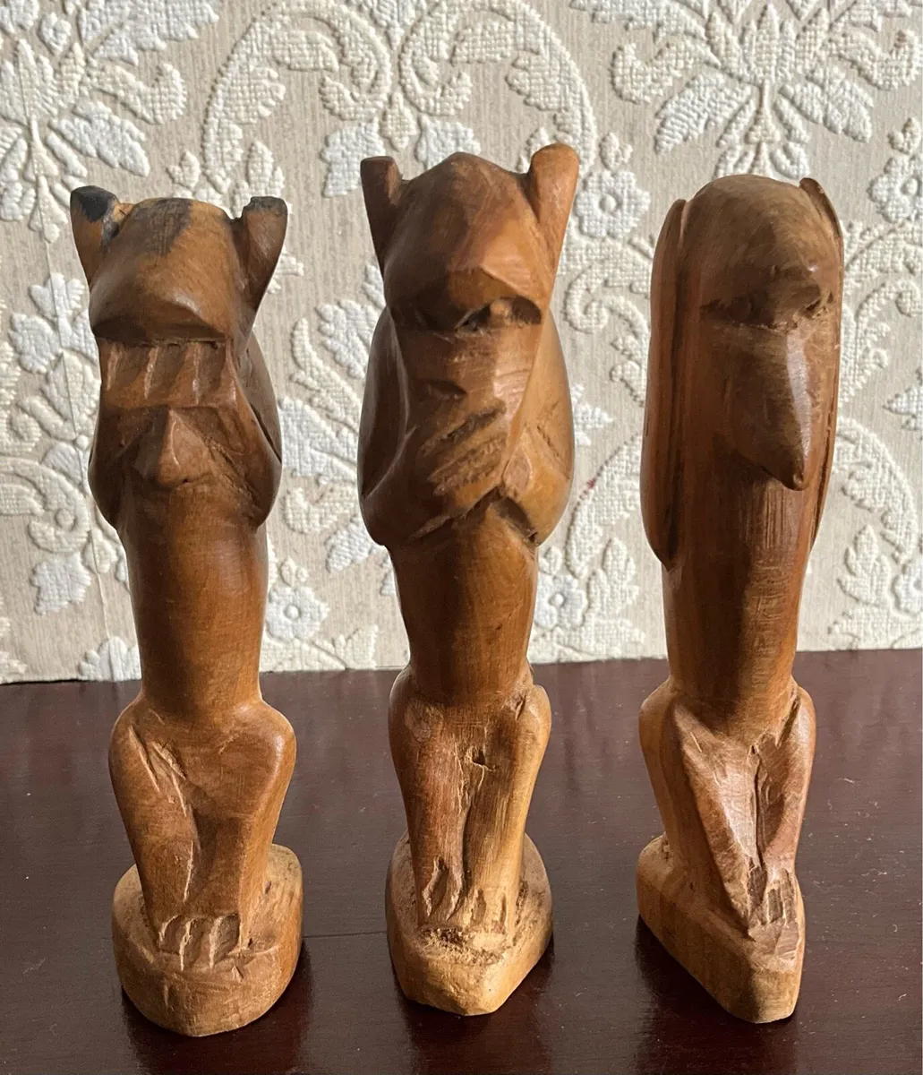 3 Wise Monkeys -,Carved Wood - Image 1