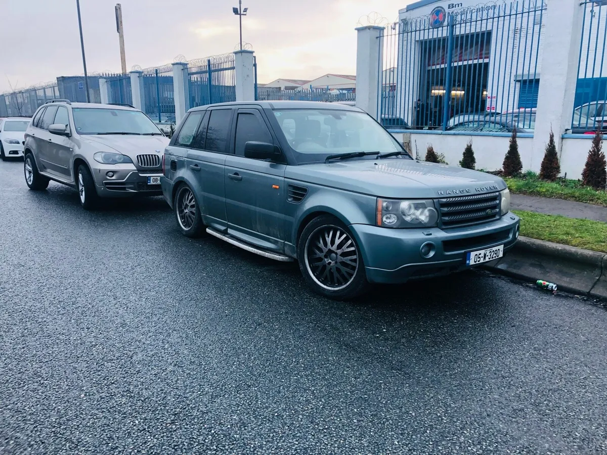 Car for parts “Selling as whole for parts” - Image 1