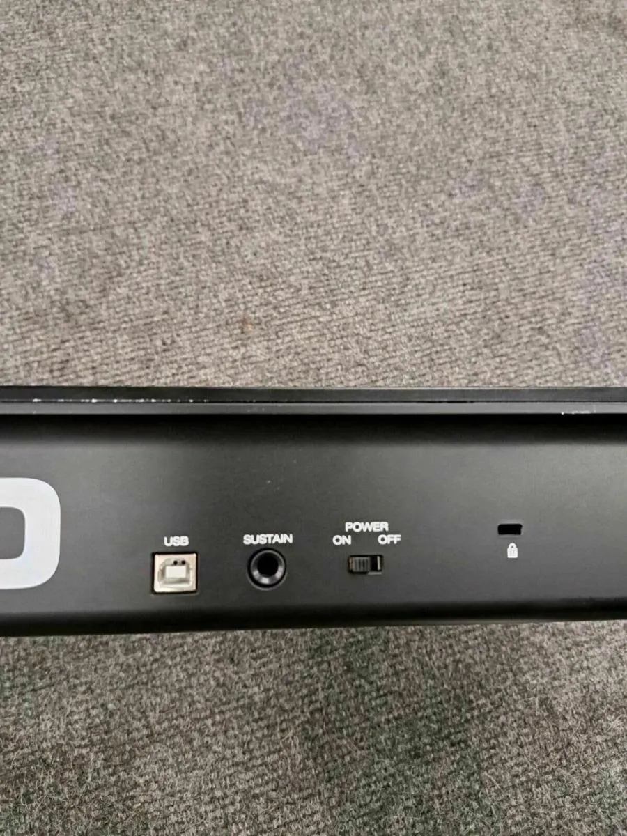 Oxygen49 Midi Keyboard - Image 4