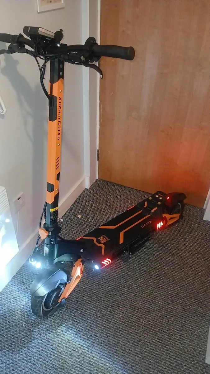 Electric Scooter - Image 3