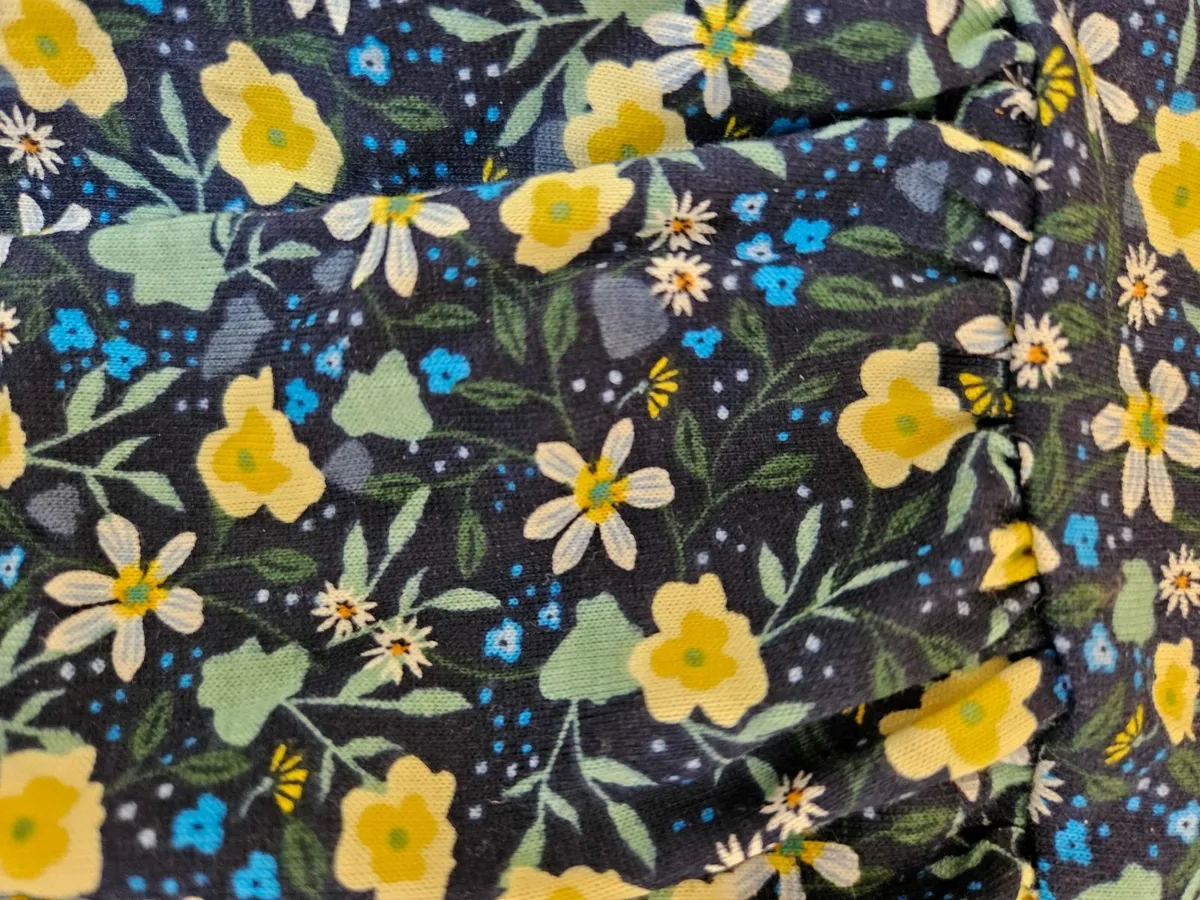 Girls Dress & Cardigan Age 5/6 - Image 3