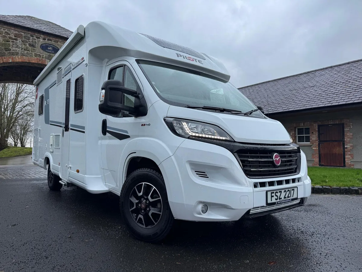 Pilote P740 Evidence - Automatic - Image 1