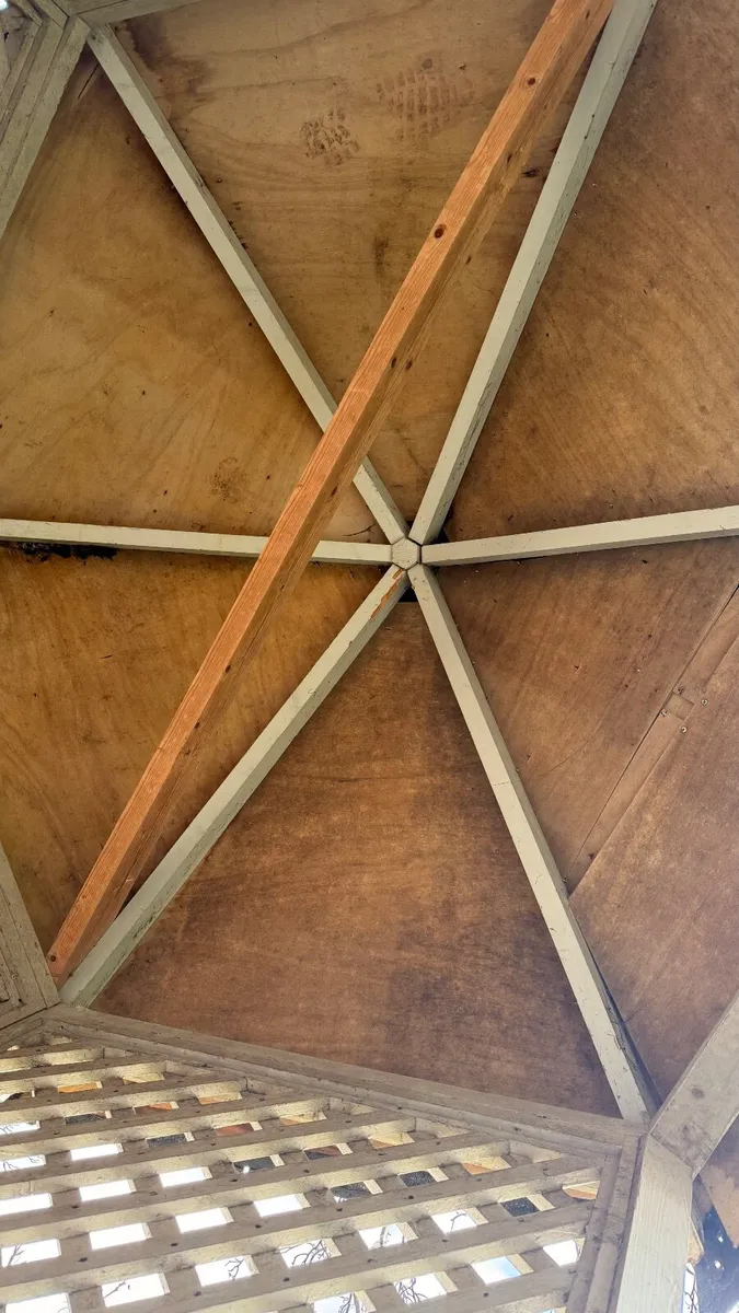 Pergola with swing chair - Image 2