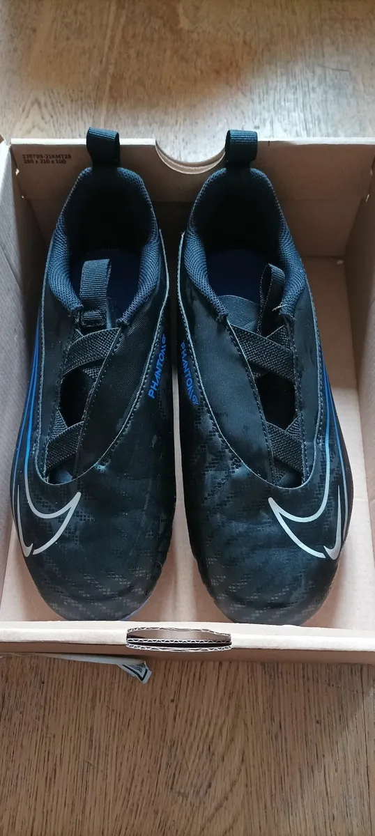 Football Boots for kids - Image 1