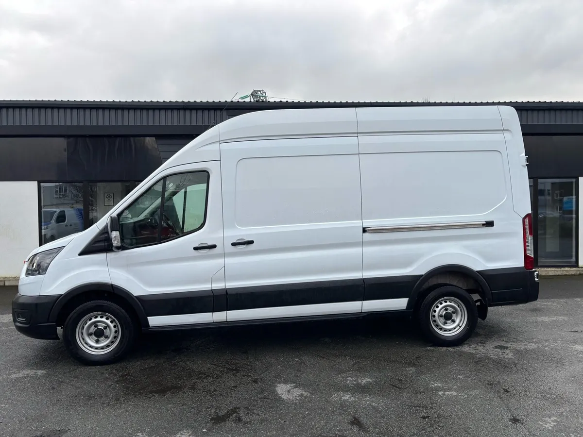 Ford Transit T350 2021 - Image 2