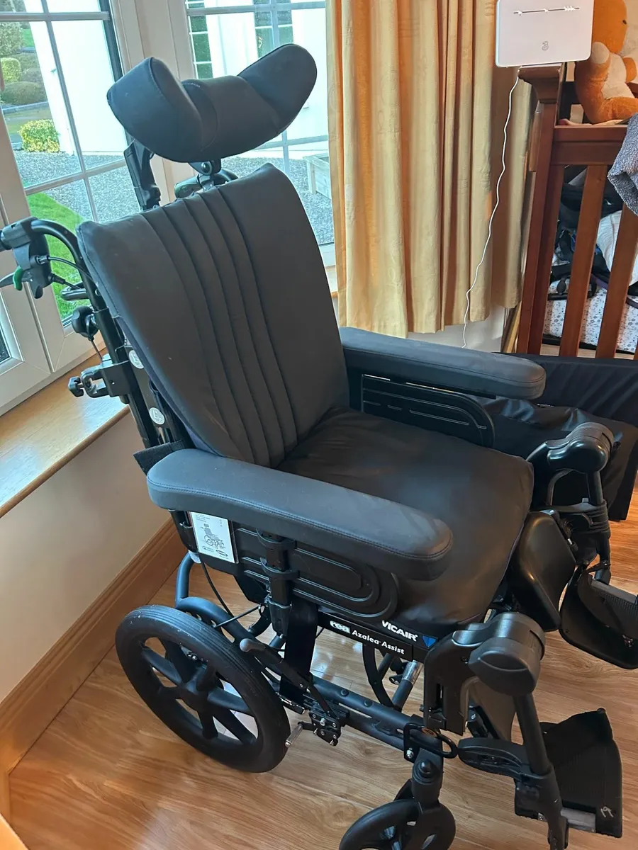 Wheelchair - Image 3
