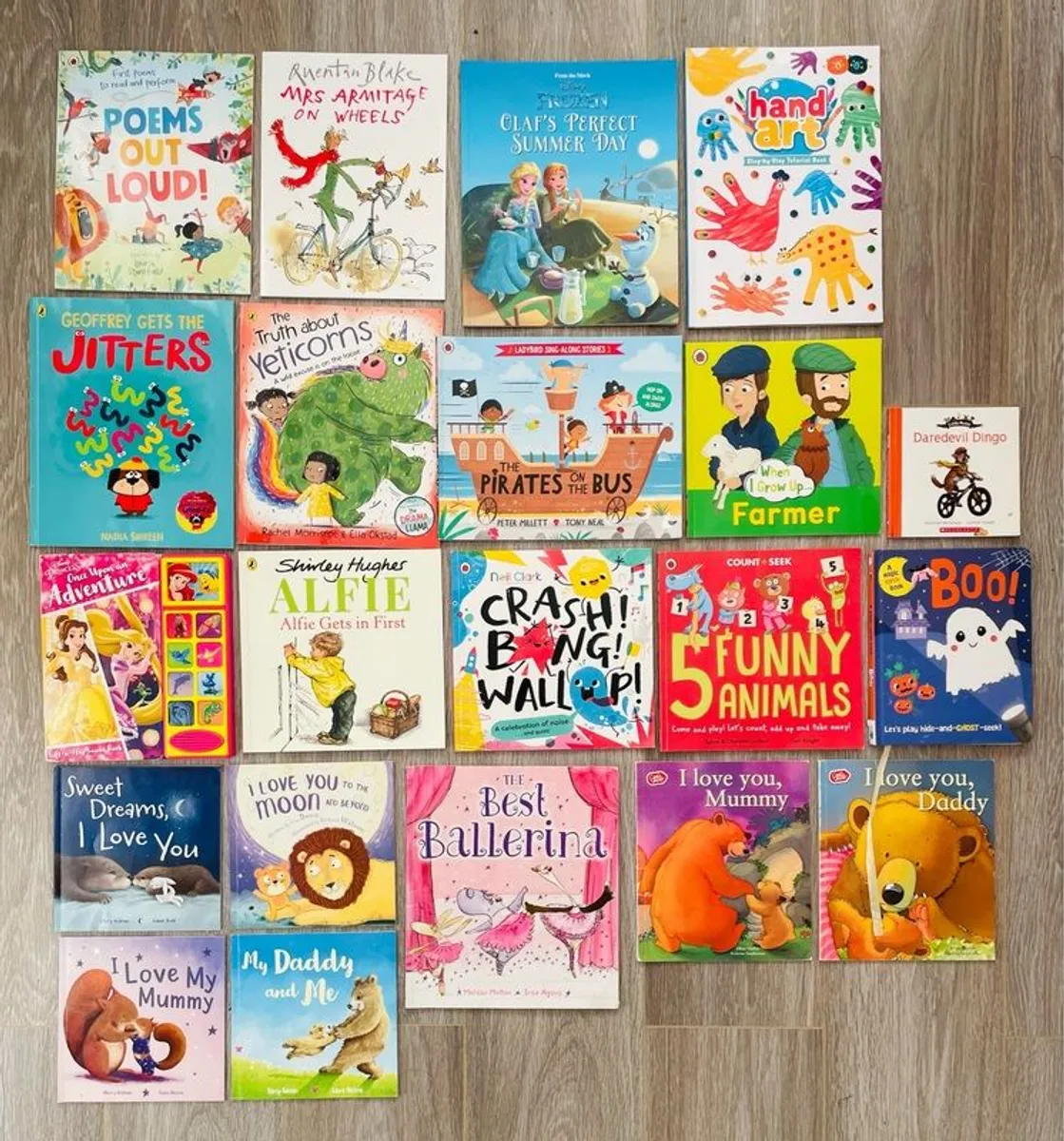 Children's Books - 4 for 12 Euro - Image 2