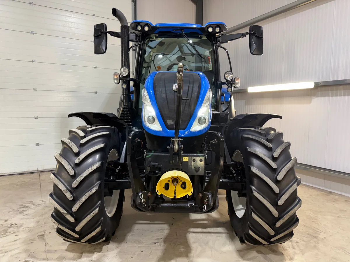 NewHolland T6.180 **Top Condition & Full spec!*** - Image 4