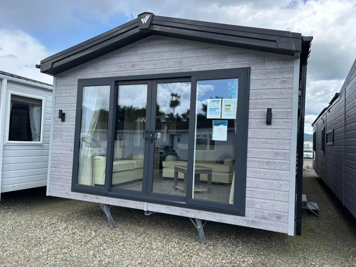 Residential Home FULL RESIDENTIAL LIVING. - Image 2