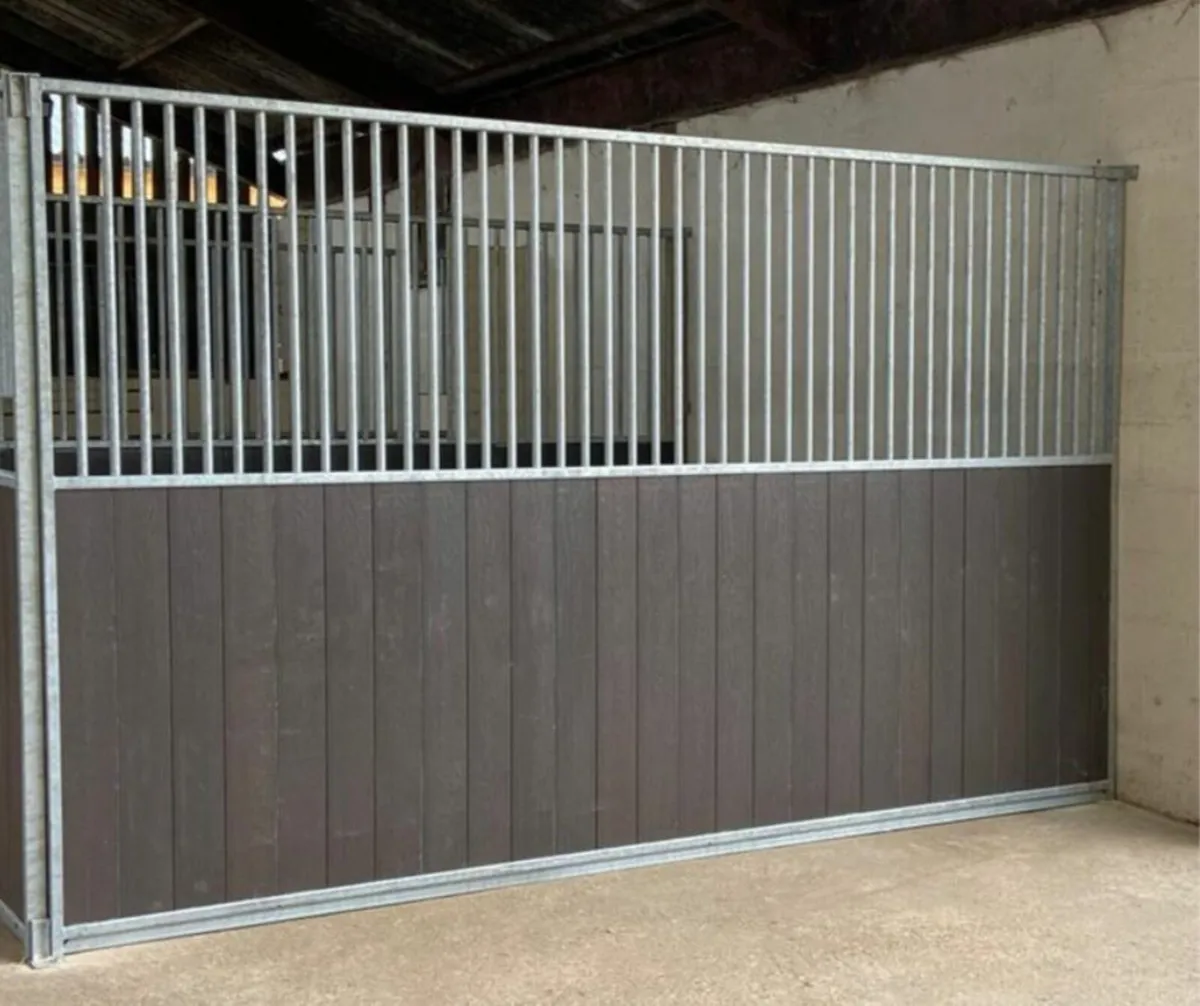 Internal Equestrian Stables - Delivery Included - Image 1