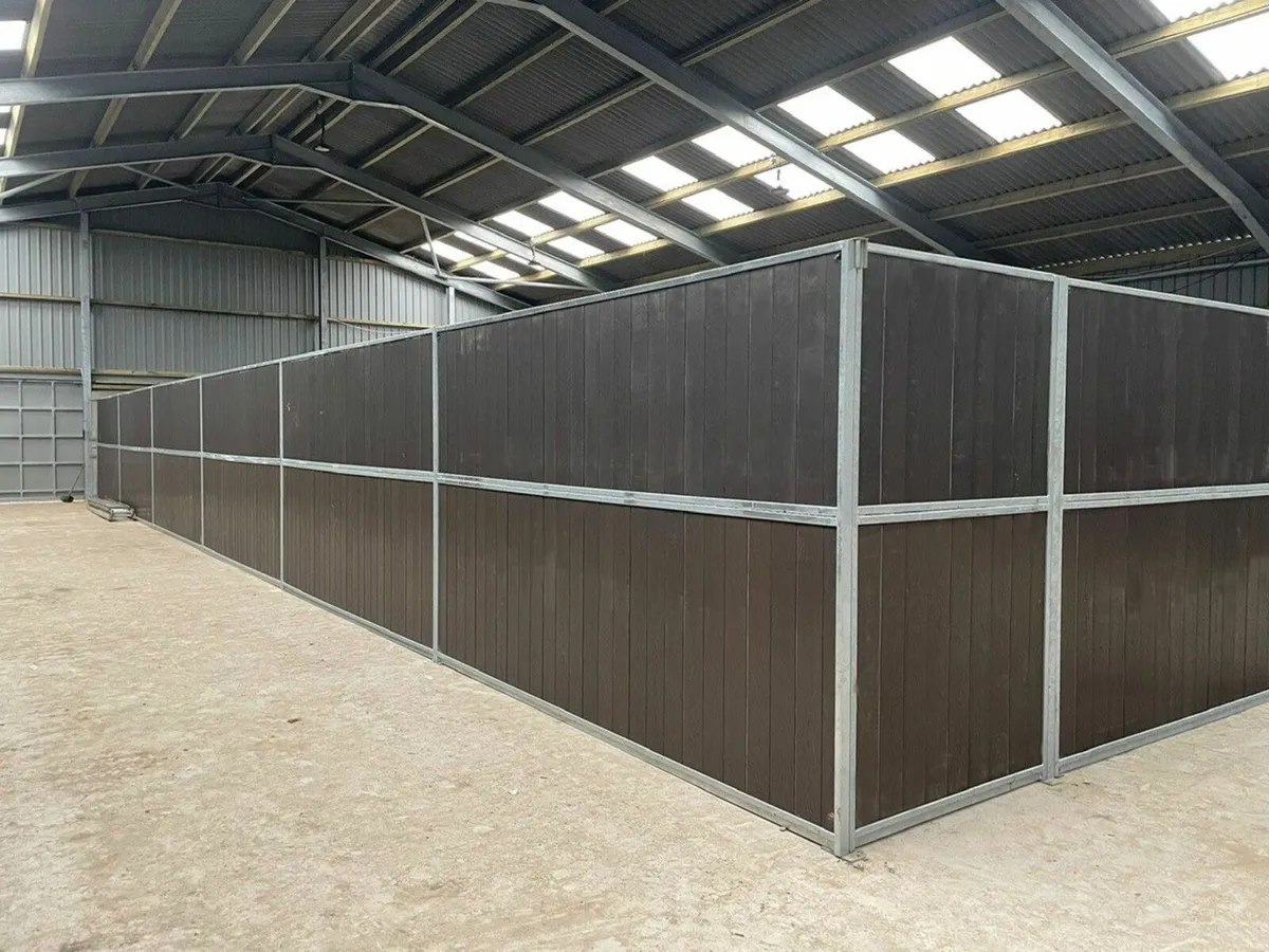 Internal Equestrian Stables - Delivery Included - Image 2